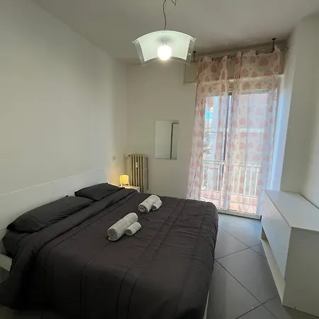 アパート Modernita E Comfort, 150mq Penthouse 3 Bedr ベルガモ