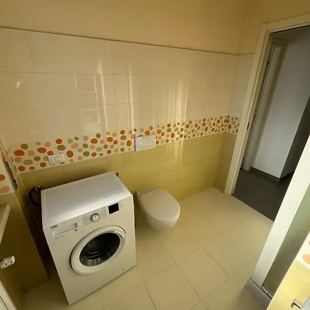 アパート Modernita E Comfort, 150mq Penthouse 3 Bedr ベルガモ