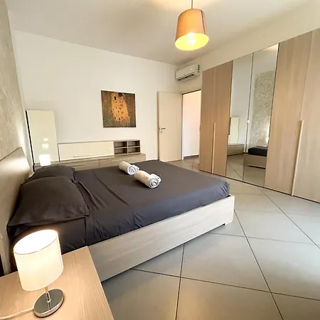 Apartment Modernita E Comfort, 150mq Penthouse 3 Bedr