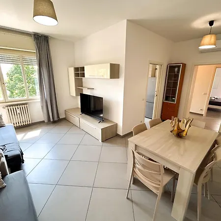 Modernita E Comfort, 150mq Penthouse 3 Bedr Apartment Bergamo